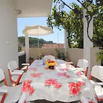 Summer Near The Sea Apartman *