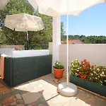 Apartman Summer Near The Sea