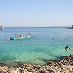 Apartman Summer Near The Sea