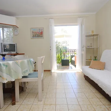 Apartment Summer Near The Sea *