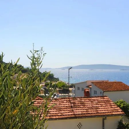 Summer Near The Sea Apartman Donji Okrug (Ciovo)